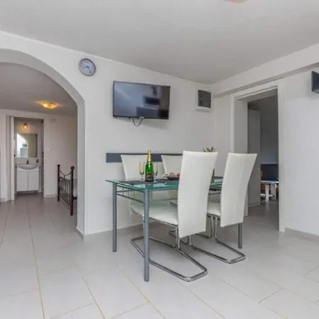 Villa Apartment In Croatia Near The Adriatic Coast Grižane