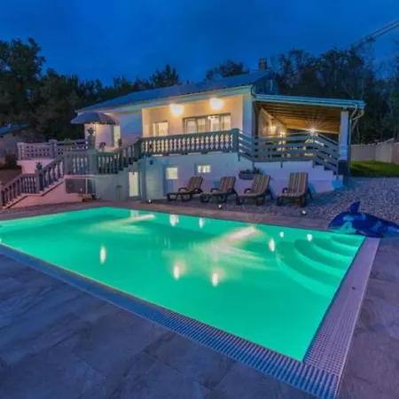 Adorable With Pool And Terrace Villa Grižane