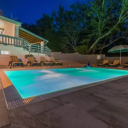 Apartment In Croatia Near The Adriatic Coast Villa *